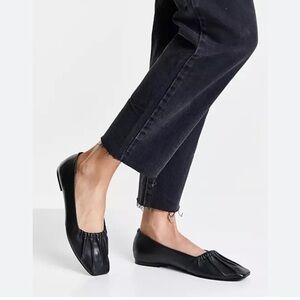 Topshop Libby ruched leather flats in black size 39‎